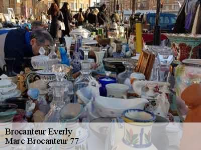 Brocanteur 77157